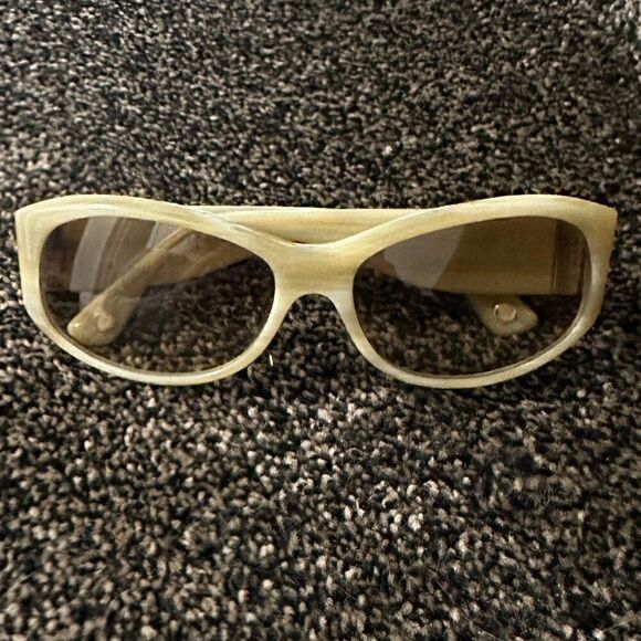 AUTHENTIC NWOT Michael Kors - Sunglasses - MKS525 109, Beige - Picture 5 of 15